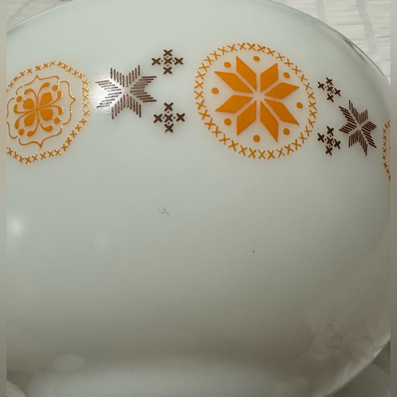 Vintage Pyrex Town & Country 444 (4 Qt.) Cinderella Mixing Bowl Orange & Brown - Picture 4 of 13